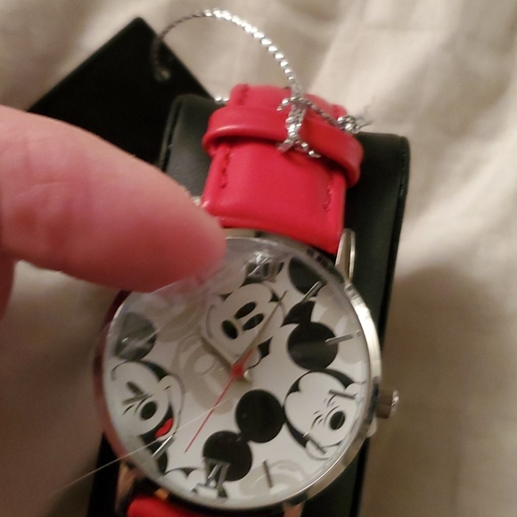 Womens Disney Mikey Mouse watch - Picture 7 of 10